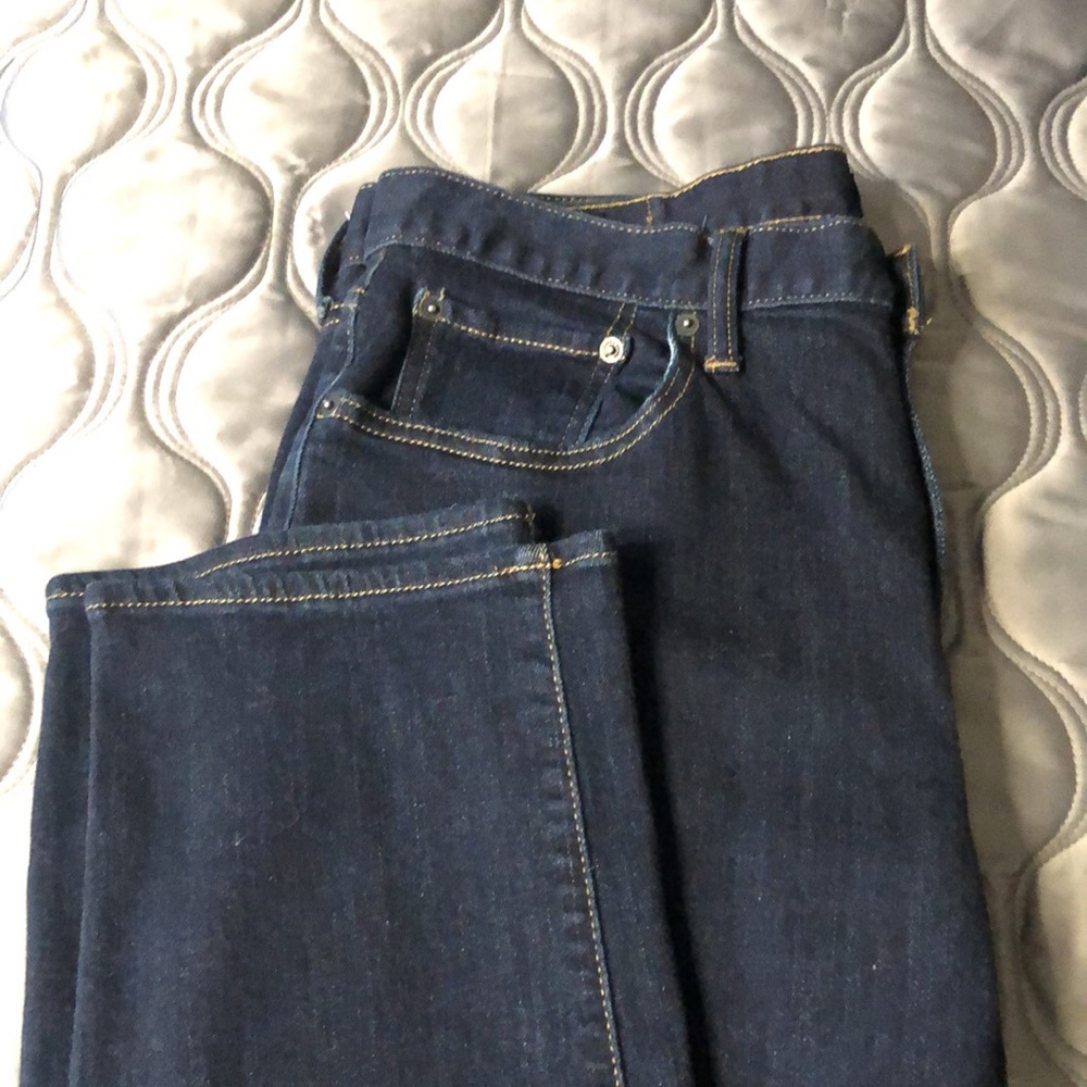 Lucky Brand 410 Athletic Slim Jeans. NWOT. Size 36/32